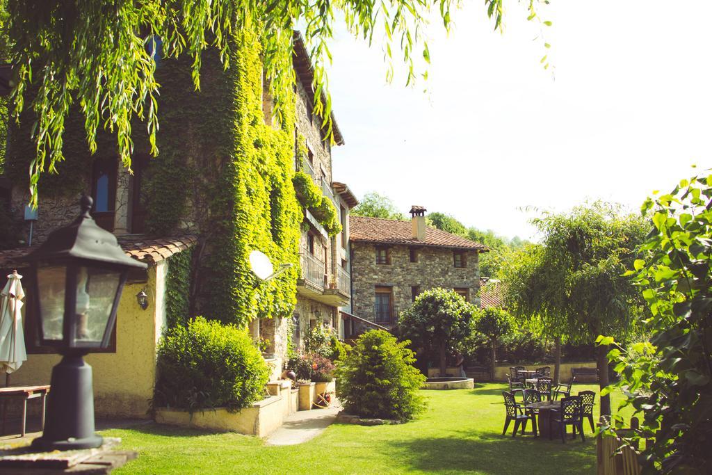 Gasthaus Casa Etxalde Camprodon Exterior foto